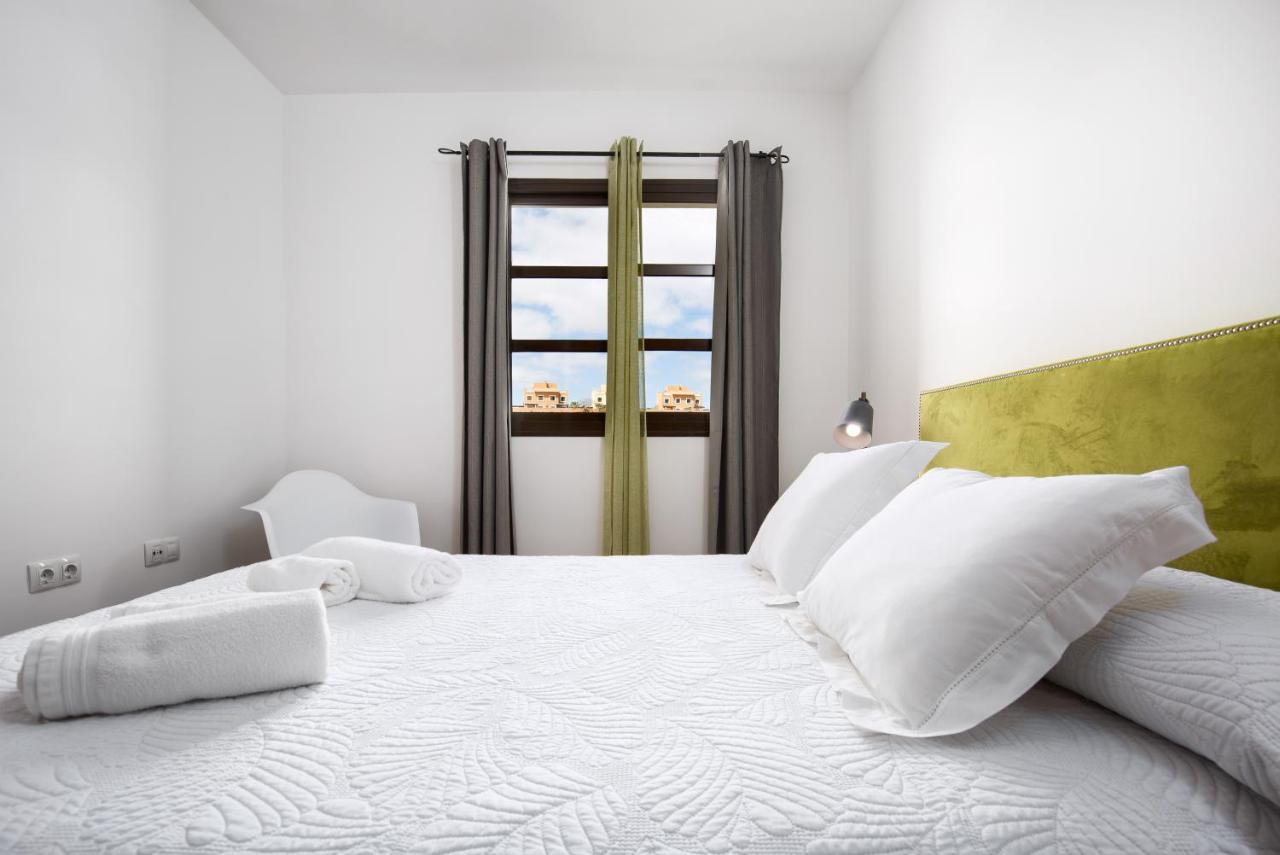 Ftv Holidays Homes Corralejo Bagian luar foto