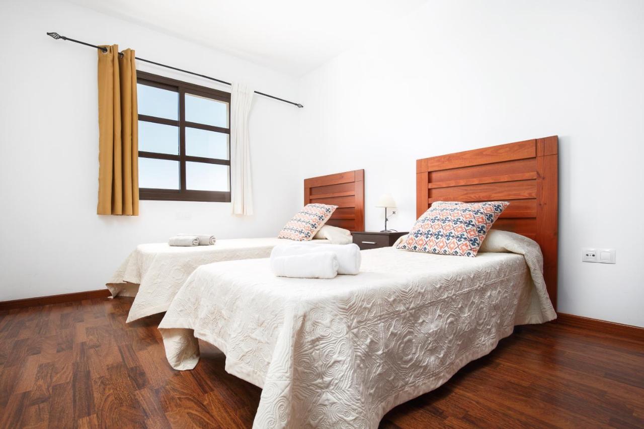 Ftv Holidays Homes Corralejo Bagian luar foto