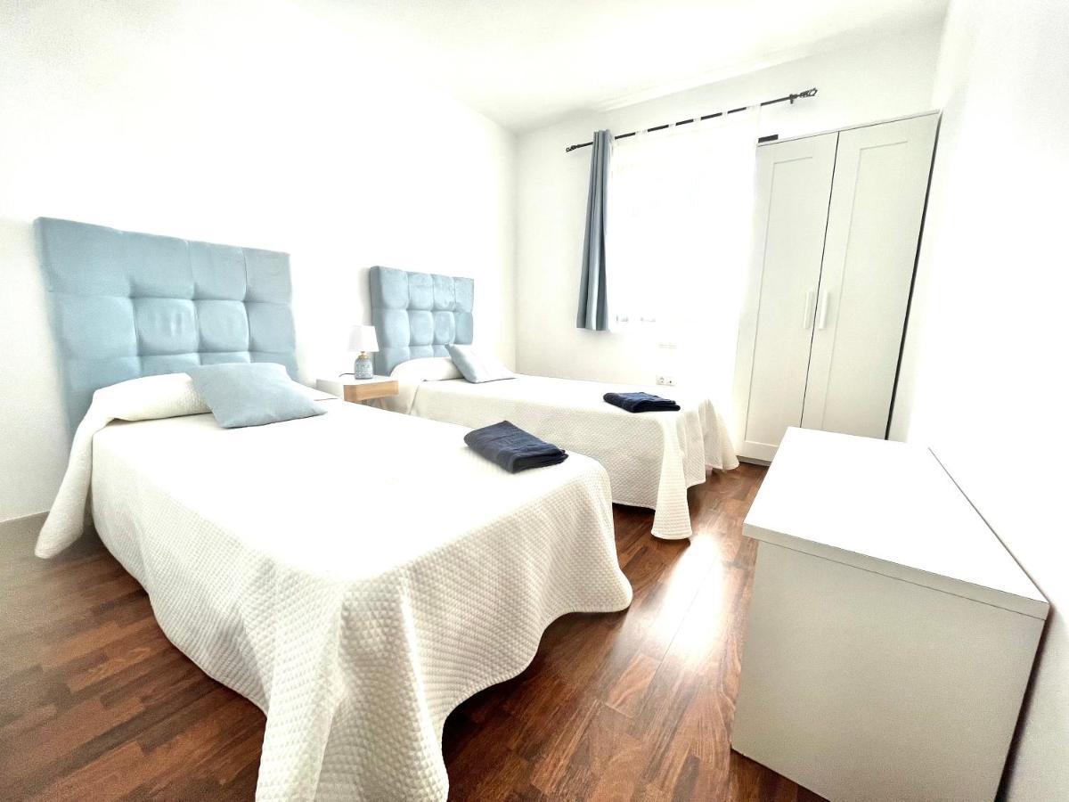 Ftv Holidays Homes Corralejo Bagian luar foto