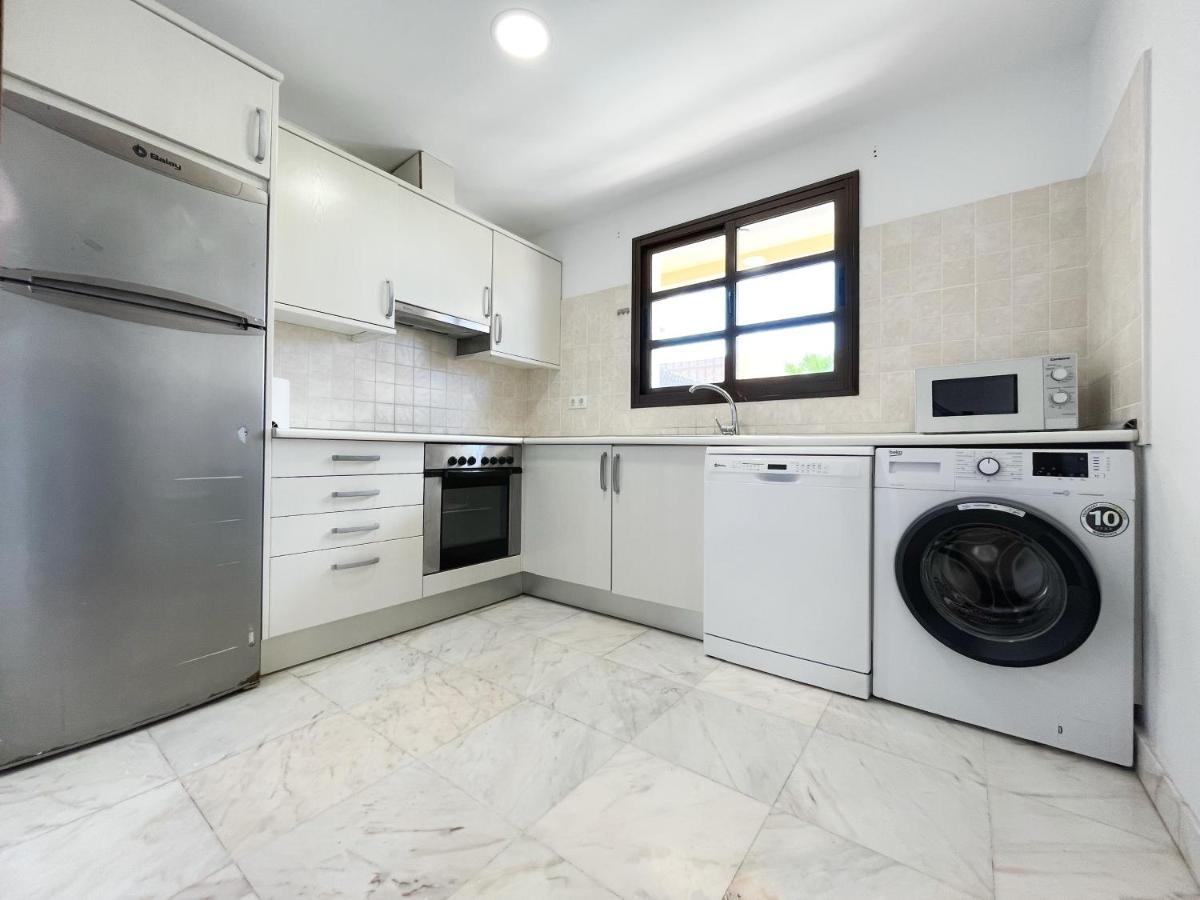 Ftv Holidays Homes Corralejo Bagian luar foto
