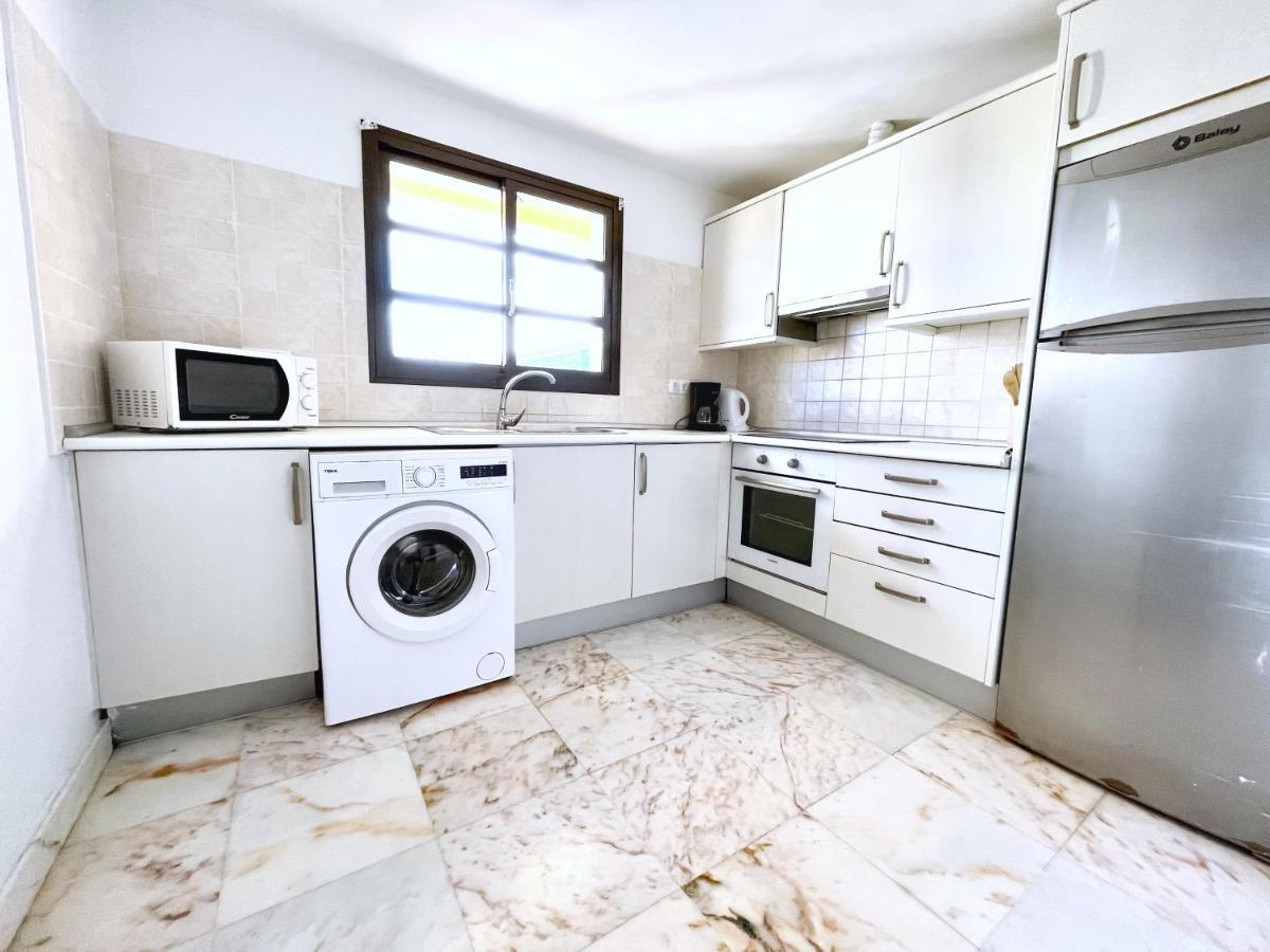 Ftv Holidays Homes Corralejo Bagian luar foto